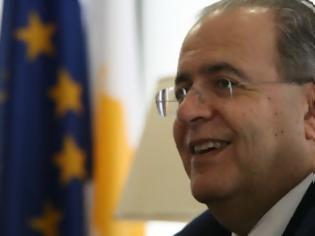Φωτογραφία για Στην Αίγυπτο για επαφές ο Υπουργός Εξωτερικών Κύπρου