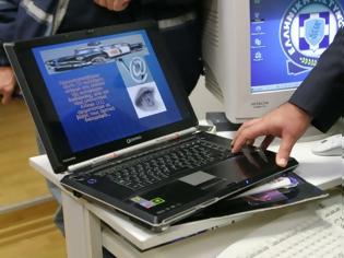 Φωτογραφία για Απέτρεψε 523 αυτοκτονίες μέσα σε δύο χρόνια η Δίωξη Ηλεκτρονικού Εγκλήματος της ΕΛΑΣ