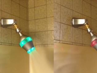 Φωτογραφία για Έξυπνη ντουζιέρα διώχνει τους «τεμπέληδες» από το μπάνιο [video]