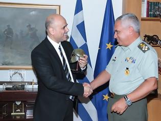 Φωτογραφία για Συνεργασία των πολεμικών αεροποριών Ελλάδας και Κατάρ