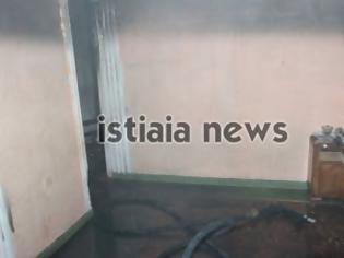 Φωτογραφία για Ιστιαία: Το σπίτι μιας οικογένειας τυλίχθηκε στις φλόγες!