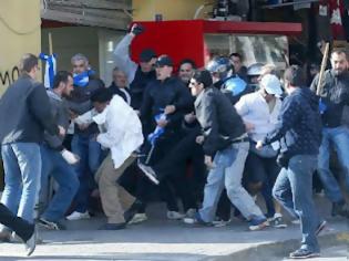 Φωτογραφία για Κρούσματα ρατσιστικής βίας εναντίον μεταναστών σ' όλη την Ελλάδα!