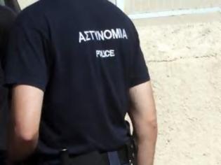 Φωτογραφία για Σε διαθεσιμότητα αστυνομικός για μεταφορά ναρκωτικών