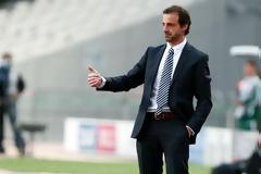 «Τι κάνουν εκεί ρε μαλάκα;»