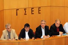 Στο πλευρό των εργαζομένων στα ναυπηγεία Σκαραμαγκά