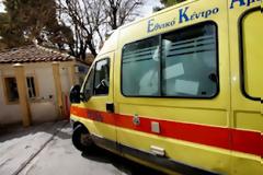 Αγρίνιο: Τράκαρε ασθενοφόρο που μετέφερε ασθενή