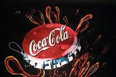 ΣΟΚ: Καταγγελίες ότι η Coca Cola 3Ε φαρμάκωσε 100.000 καταναλωτές και αδιαφορεί!