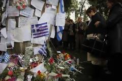 Le suicidé grec devient un martyr de la Résistance