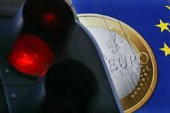 Financial Times : ''Αναλφάβητοι μιλούν για έξοδο από το ευρώ''