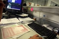 ΥΠΟΙΚ: Κατασχέσεις για οφειλές άνω των 300 ευρώ