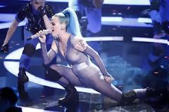 Katy Perry : 