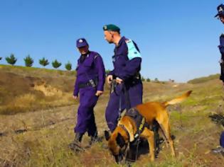 Φωτογραφία για Δεν φτάνει ο φράχτης για τους λαθρομετανάστες