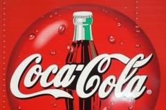 Εισαγγελέας για την Coca-Cola