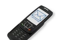 Αναγνώστης δέχεται sms από υποψήφιους πολιτικούς