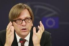 Πήρε... ανάποδες ο Φερχόφστατ για το πάρτι με την χρηματοδότηση που ψήφισαν τα κόμματα