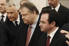 Ο Βενιζέλος, οι «κηπουροί» του Γιώργου και τα ΜΜΕ της διαπλοκής
