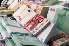 Το Δημόσιο αδυνατεί να εισπράξει φορολογικά πρόστιμα 7,6 δισ. ευρώ