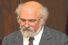 Αποφυλάκιση Τούρκου εκδότη που κατηγορείται για συνωμοσία με PKK