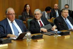 Σε 6 υπουργικά συμβούλια, έφαγαν 4.000€ σε τυροπιτάκια και καφέδες