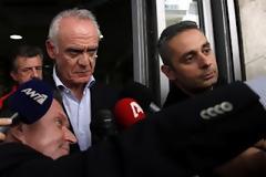 ΤΩΡΑ: Στην Ευελπίδων ο Τσοχατζόπουλος