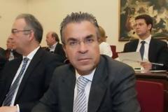Ντινόπουλος : 