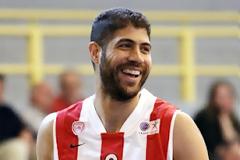 Η ΚΡΙΤΙΚΗ ΤΩΝ ΕΡΥΘΡΟΛΕΥΚΩΝ ΣΤΟΝ ΑΓΩΝΑ ΜΕ ΤΟΝ ΗΛΥΣΙΑΚΟ (57-83)