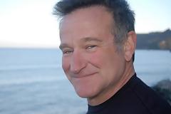 Robin Williams: Η ανθρωπότητα πρέπει να υποκλίνεται στην Ελλάδα!