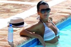 Η μαμά Kardashian «βάζει κάτω» τις κόρες της