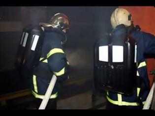 Φωτογραφία για Δάφνη: Μεγάλη φωτιά ξέσπασε σε εμπορικό κατάστημα