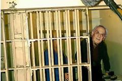 Το Χρυσό κελί του Άκη!