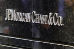 JP Morgan: Η έξοδος της Ελλάδας από το ευρώ θα ήταν καταστροφική