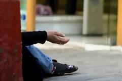 Για επαιτεία συνέλαβαν ζευγάρι Ρουμάνων και μία 12χρονη Αλβανίδα