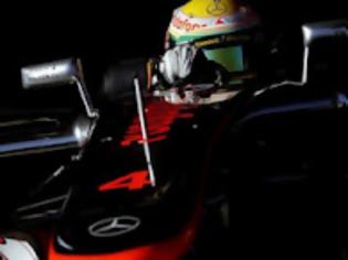 Φωτογραφία για GP Κίνας - FP1: O Hamilton δίνει το ρυθμό σε μικτές συνθήκες