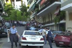 ΑΙΣΙΟ ΤΕΛΟΣ ΣΤΗΝ ΥΠΟΘΕΣΗ 54ΧΡΟΝΗΣ ΠΟΥ ΑΠΕΙΛΟΥΣΕ ΝΑ ΑΥΤΟΚΤΟΝΗΣΕΙ