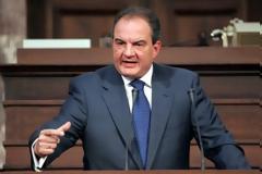Θα τα κάνει λαμπόγυαλο ο Καραμανλής!