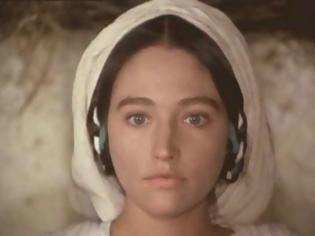 Φωτογραφία για Ιησούς από τη Ναζαρέτ: Πώς είναι σήμερα η ηθοποιός που υποδύθηκε την Παναγία