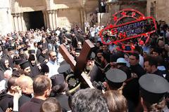Ιερουσαλήμ: Το σημείο ταφής του Ιησού, πόλος έλξης χιλιάδων πιστών