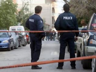 Φωτογραφία για Θεσσαλονίκη : Γυναίκα κλείστηκε στο σπίτι μαζί με το παιδί της και απειλούσε να αυτοκτονήσει!