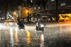 Οδήγηση σε βρεγμένο οδόστρωμα