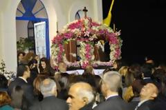 Με κατάνυξη η περιφορά του Επιταφίου