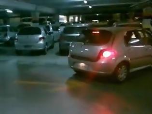 Φωτογραφία για Απίστευτο video: Ο καλύτερος αισθητήρας παρκαρίσματος