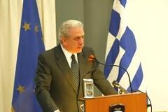 Μήνυμα ΥΕΘΑ κ. Δημήτρη Αβραμόπουλου στο Εν Υπηρεσία Προσωπικό των Ενόπλων Δυνάμεων