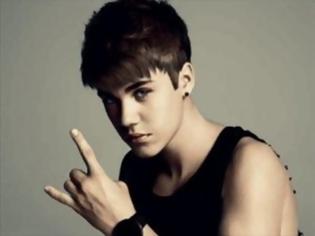 Φωτογραφία για Justin Bieber: «Μου πουλούσαν νταηλίκι»