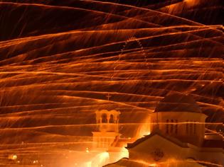 Φωτογραφία για 140.000 ρουκέτες έπεσαν στον Βροντάδο της Χίου! [ΒΙΝΤΕΟ]