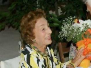 Φωτογραφία για Σε ηλικία 106 ετών «έφυγε» η Έλζα Λαμπράκη