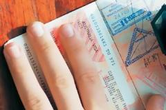 Οι έχοντες Βρετανοί θέλουν να μεταναστεύσουν στο εξωτερικό
