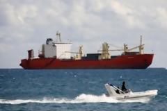 Aναστάτωση με το πλοίο με γερμανική σημαία στην Αμμόχωστο