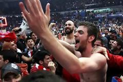 ΝΑ ΤΑ ΕΚΑΤΟΣΤΗΣΕΙΣ ΒΑΓΓΕΛΗ!