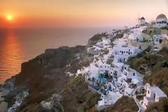 Η Ελλάδα της κρίσης: Ξένοι ψάχνουν στα νησιά για ακίνητα-φιλέτα