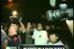 Ξύλο οπαδών με παίκτες της Μπόκα!